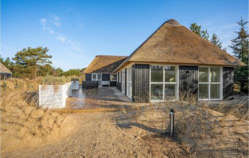 Blavand House | Stunning Home In Blåvand With Sauna