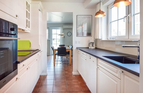 Blavand House | Stunning home in Blåvand with WiFi