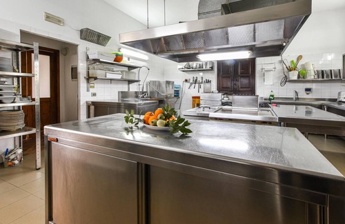 Caltagirone House | Stunning home in Caltagirone with WiFi