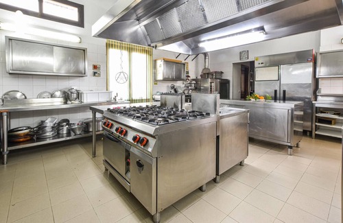 Caltagirone House | Stunning home in Caltagirone with WiFi