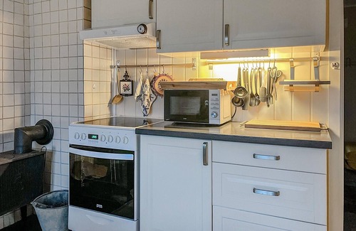 Digermulen House | Stunning home in Digermulen with kitchen