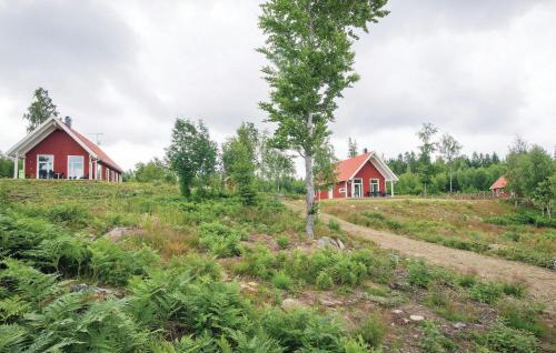 Holmsjo House | Stunning Home In Holmsjö With Kitchen