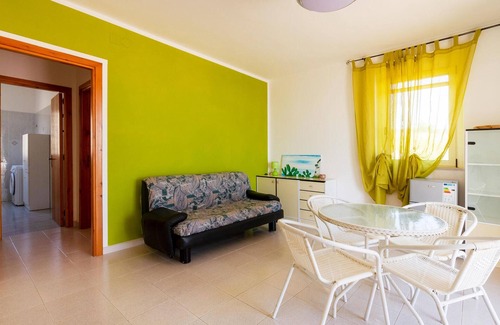 Mattinata House | Stunning home in Mattinata with kitchen