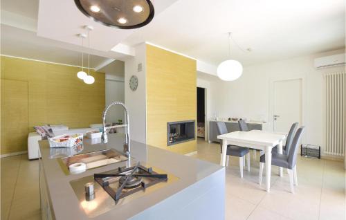 Modica House | Stunning Home In Modica With Sauna