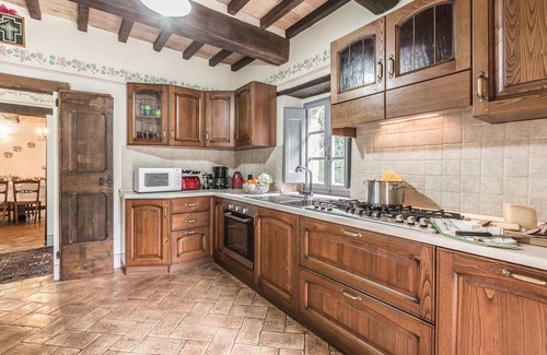 Ripoli House | Stunning home in Monterchi with WiFi