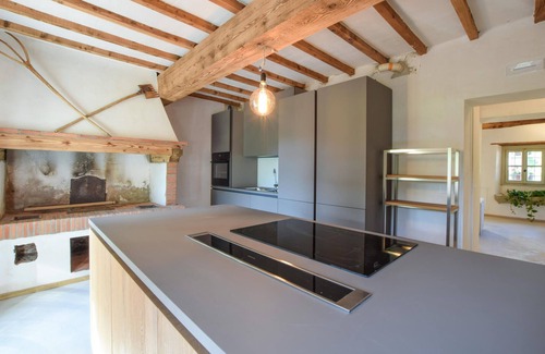 Poppi House | Stunning Home In Poppi