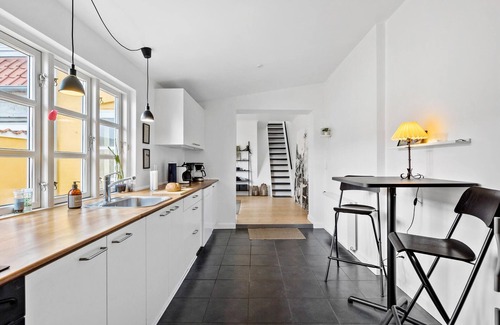 Rudkobing House | Stunning home in Rudkøbing with WiFi