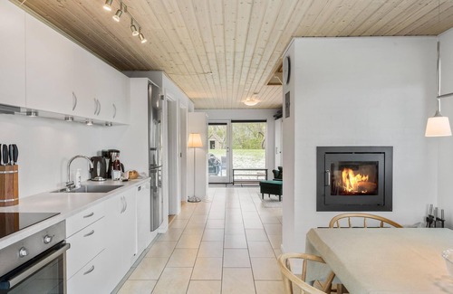 Stubbekobing House | Stunning home in Stubbekøbing with WiFi