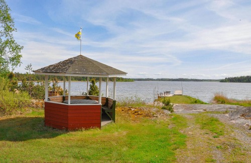Åmål House | Stunning home in Säffle with lake view