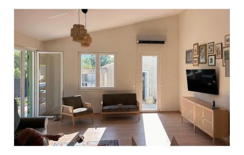 Seget House | Stunning Home In Seget Gornji With Wifi