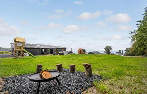 Sjølund House | Stunning Home In Sjølund With Sauna