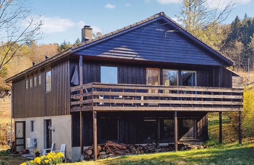 Utaker House | Stunning home in Skånevik with kitchen