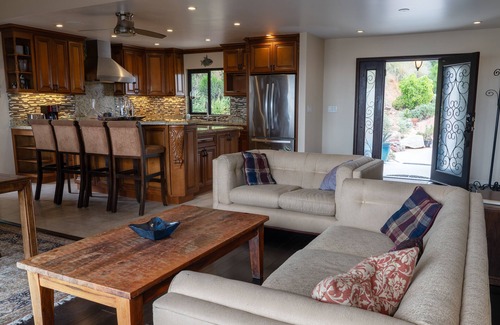 Mount Helix House | Stunning Home & Spectacular View