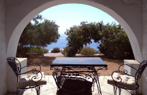 Chrisopigi House | Stunning House - Sleeps 11 Terrace & Sea View