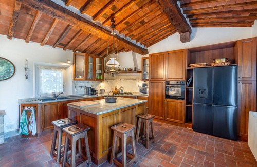 Castellina in Chianti Villa | Stunning private villa with private pool, WIFI, TV and patio, close to Greve In Chianti