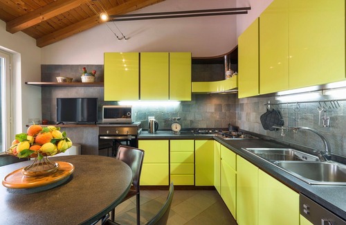Aci Sant'Antonio Villa | Stunning private villa for 6 people with WIFI, private pool, A/C and terrace
