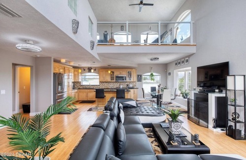 Atlantic Shores House | Stunning Key West style villa with Ocean views of world-famous Ormond Beach