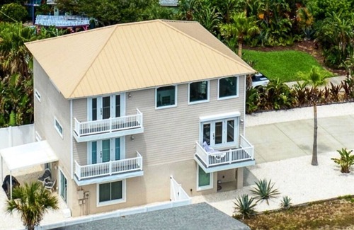 Atlantic Shores House | Stunning Key West style villa with Ocean views of world-famous Ormond Beach
