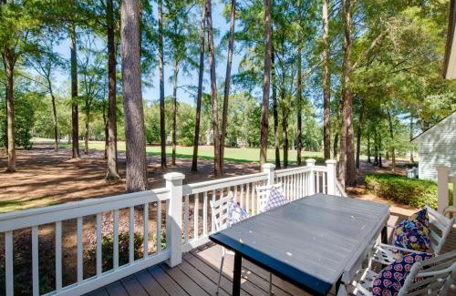 Lake Oconee House | Stunning Lake Oconee Retreat with Pool Access!