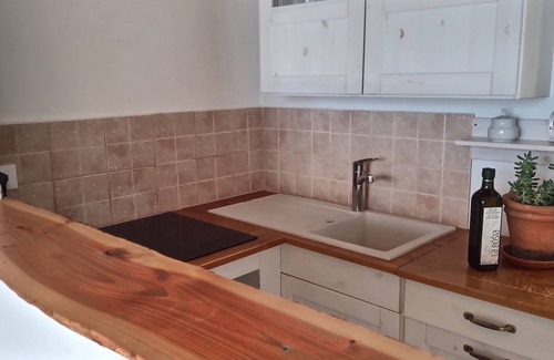 Arias Apartment | stunning lake view with salt water Pool at Lake Garda