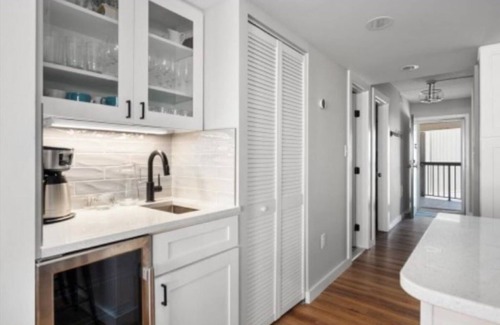 Ocean City Apartment | ⭐️Stunning Luxurious Renovated SeaWatch 1809 Views⭐️