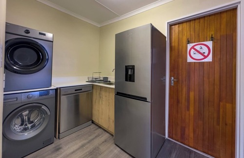 Velddrif House | Stunning Modern Beach House in Velddrif