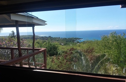Honaunau-Napoopoo House | Stunning oceanview property minutes from dolphins