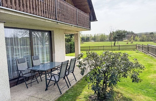 Branzez House | Stunning private villa for 6 guests with WIFI, balcony and pets allowed