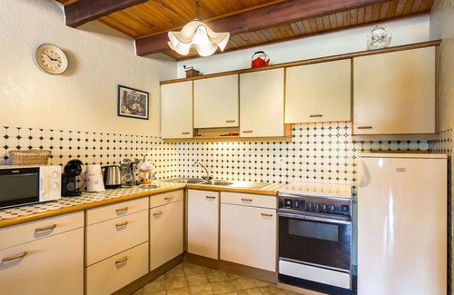 Saint-Pol-de-Leon House | Stunning private villa for 4 people with WIFI, TV, terrace and pets allowed