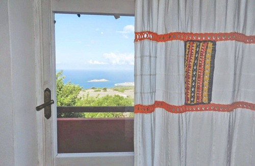 Paduledda Villa | Stunning private villa with A/C, WIFI, private pool, TV, terrace, pets allowed and panoramic view