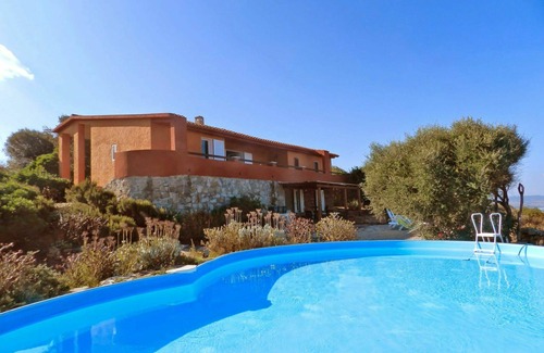 Paduledda Villa | Stunning private villa with A/C, WIFI, private pool, TV, terrace, pets allowed and panoramic view