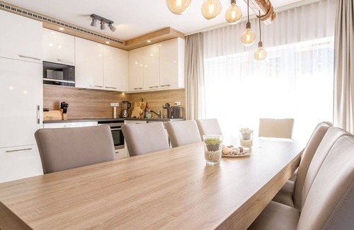 Frymburk House | Stunning private villa for 8 guests with WIFI, TV, terrace and pets allowed