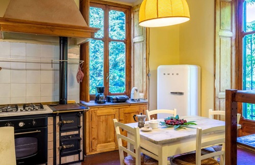 Ala di Stura House | Stunning private villa for 12 guests with WIFI, TV, patio and pets allowed