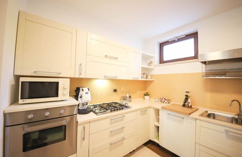 Fasano Villa | Stunning private villa with A/C, WIFI, TV, veranda and panoramic view, close to Alberobello