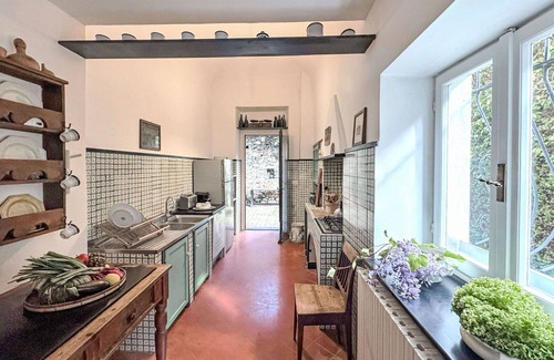 Pontedassio Villa | Stunning private villa for 8 people with WIFI, A/C, private pool, patio and panoramic view