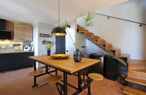 Fosdinovo Villa | Stunning private villa with WIFI, private pool, TV, patio and panoramic view, close to La Spezia