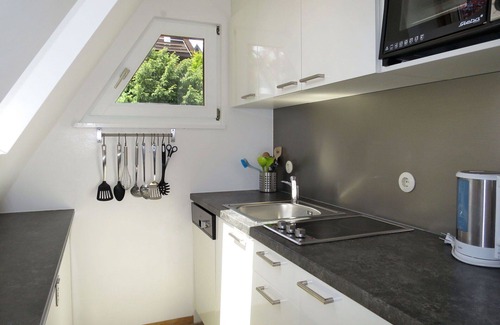 Wilhelmsdorf House | Stunning private villa for 4 people with WIFI, TV, terrace and pets allowed