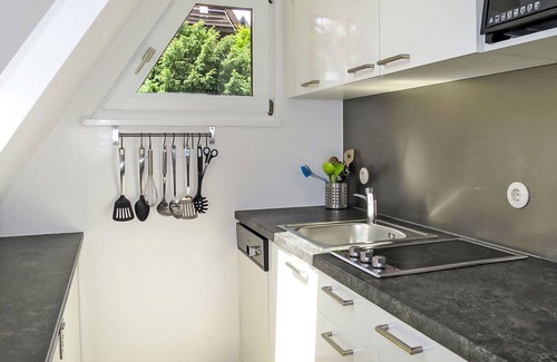 Wilhelmsdorf House | Stunning private villa for 4 people with WIFI, TV, terrace and pets allowed