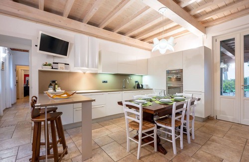 San Desiderio House | Stunning private villa for 6 guests with private pool, A/C, WIFI, TV and terrace