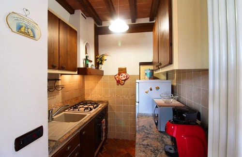 Santarello Villa | Stunning private villa for 8 people with WIFI, private pool, A/C and TV, close to Montepulciano