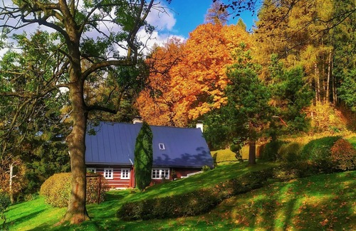 Zdonov Villa | Stunning private villa for 5 guests with TV, pets allowed and panoramic view