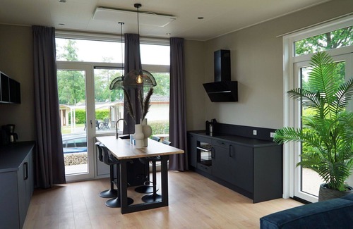Susteren House | Stunning private villa for 4 people with pool, WIFI, TV and terrace