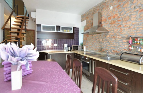 Promina House | Stunning private villa for 8 people with private pool, A/C, WIFI, TV, terrace and panoramic view