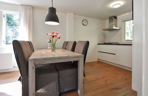 Norg House | Stunning private villa for 6 people with WIFI, TV and terrace
