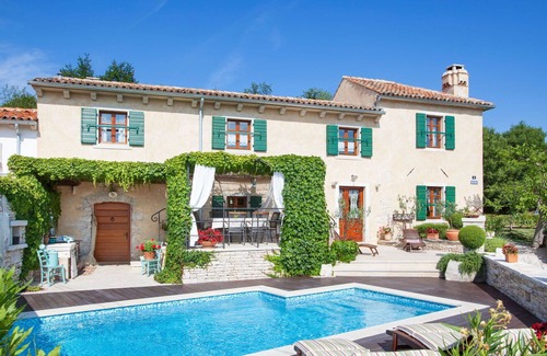 Trget Villa | Stunning private villa with private pool, hot tub, A/C, WIFI, TV, terrace and pets allowed