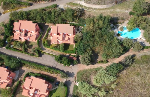 Bonifati Villa | Stunning sea and mountain views – sleeps up to 8 people