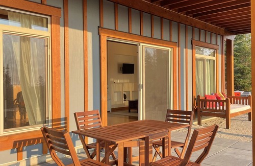 Halfmoon Bay House | Stunning spacious suite with amazing views!