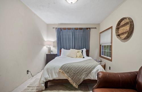 Medford House | Stunning Spanish-style home is a true architectural gem - 4 bdrm 2 bth