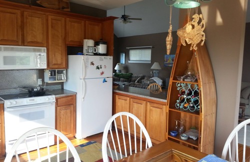 Beachwalk House | STUNNING SUNSETS- HARBOR RIVER VIEW