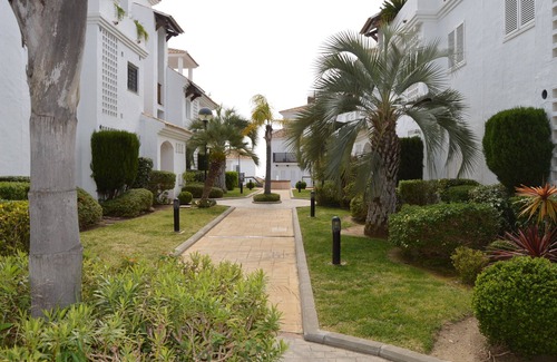 Torrequebrada Apartment | Stunning three bed penthouse to let over looking Torrequebrada Golf course.